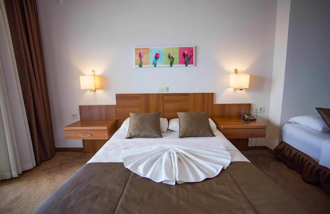 Melis Hotel Kusadasi-1